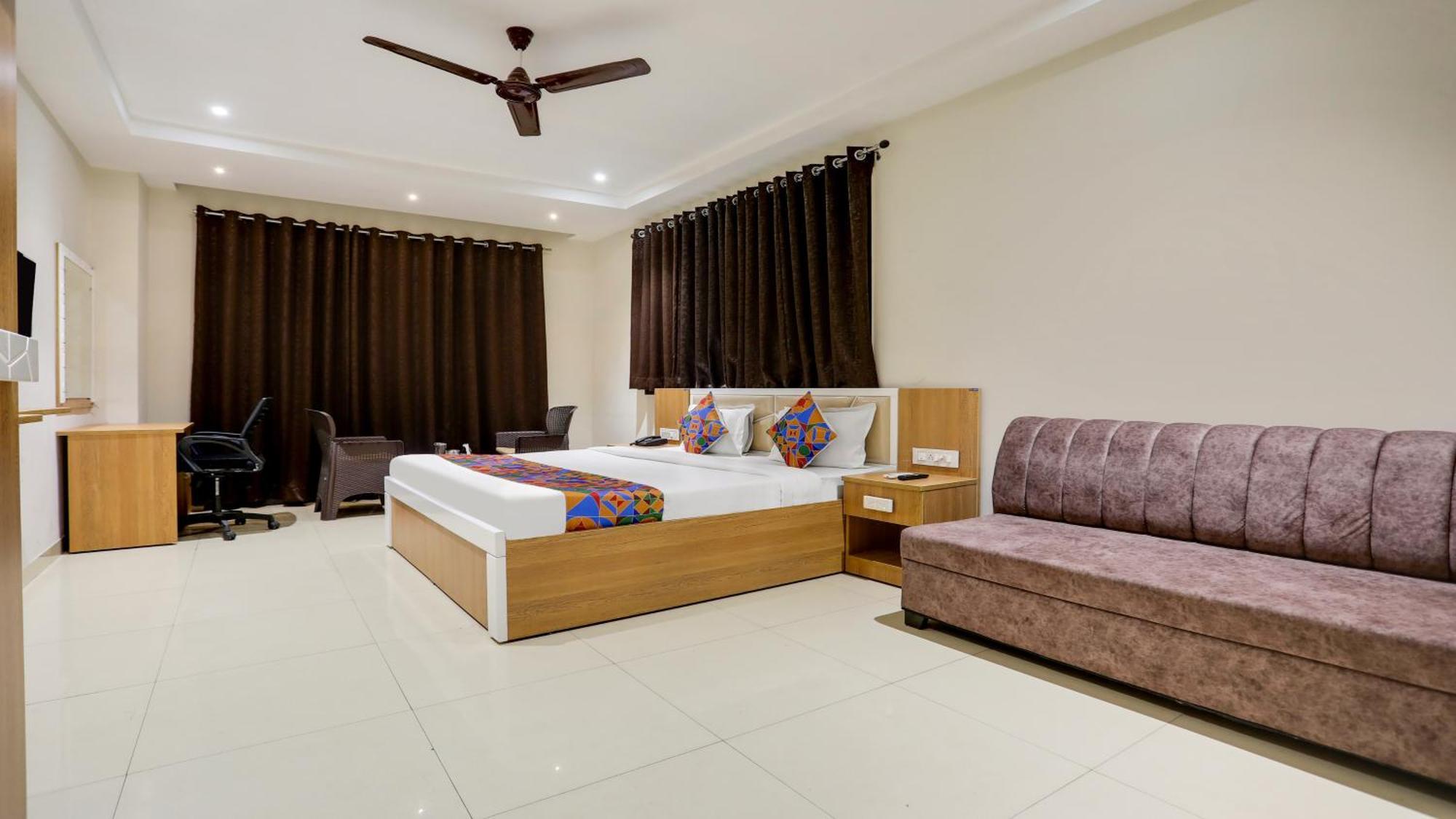 Fabhotel Mansarovar Inn Rāipur Exteriör bild